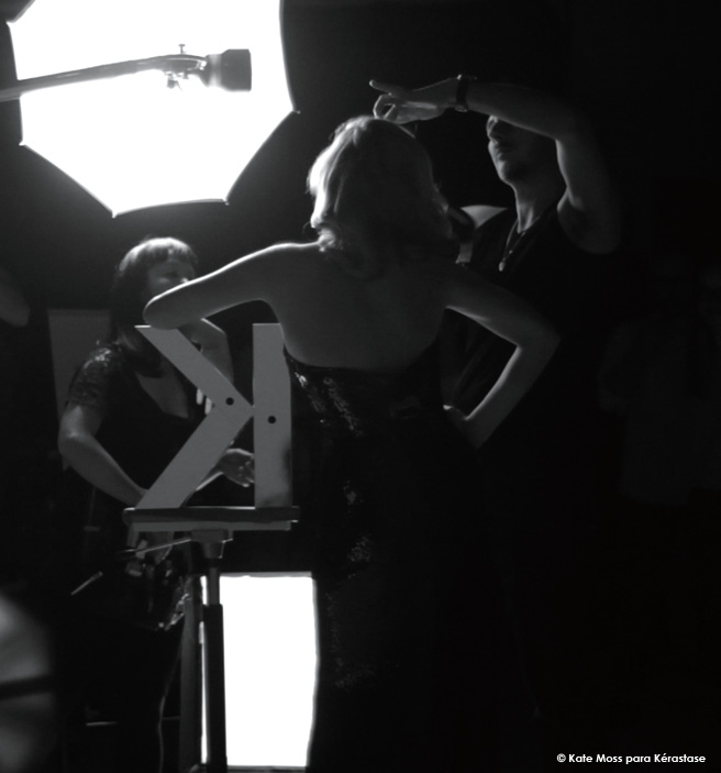 Backstage 2 © Kate Moss para Kerastase