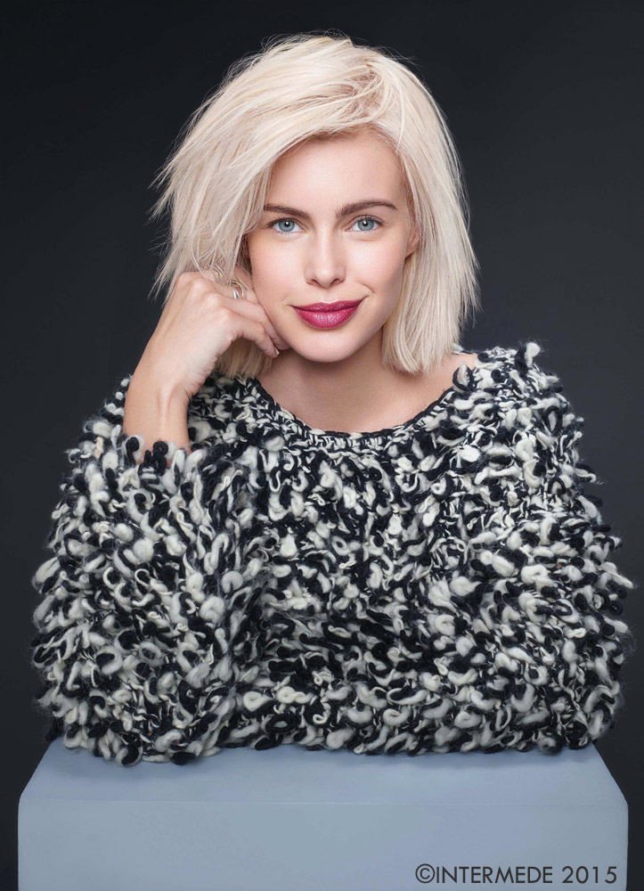 Blond hair color Autumn/Winer 2015
