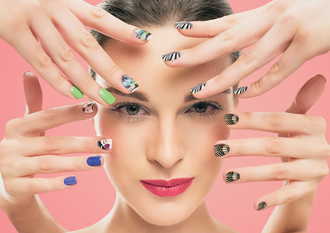 Fall for Nailae : Print your favorite designs on your nails ! 