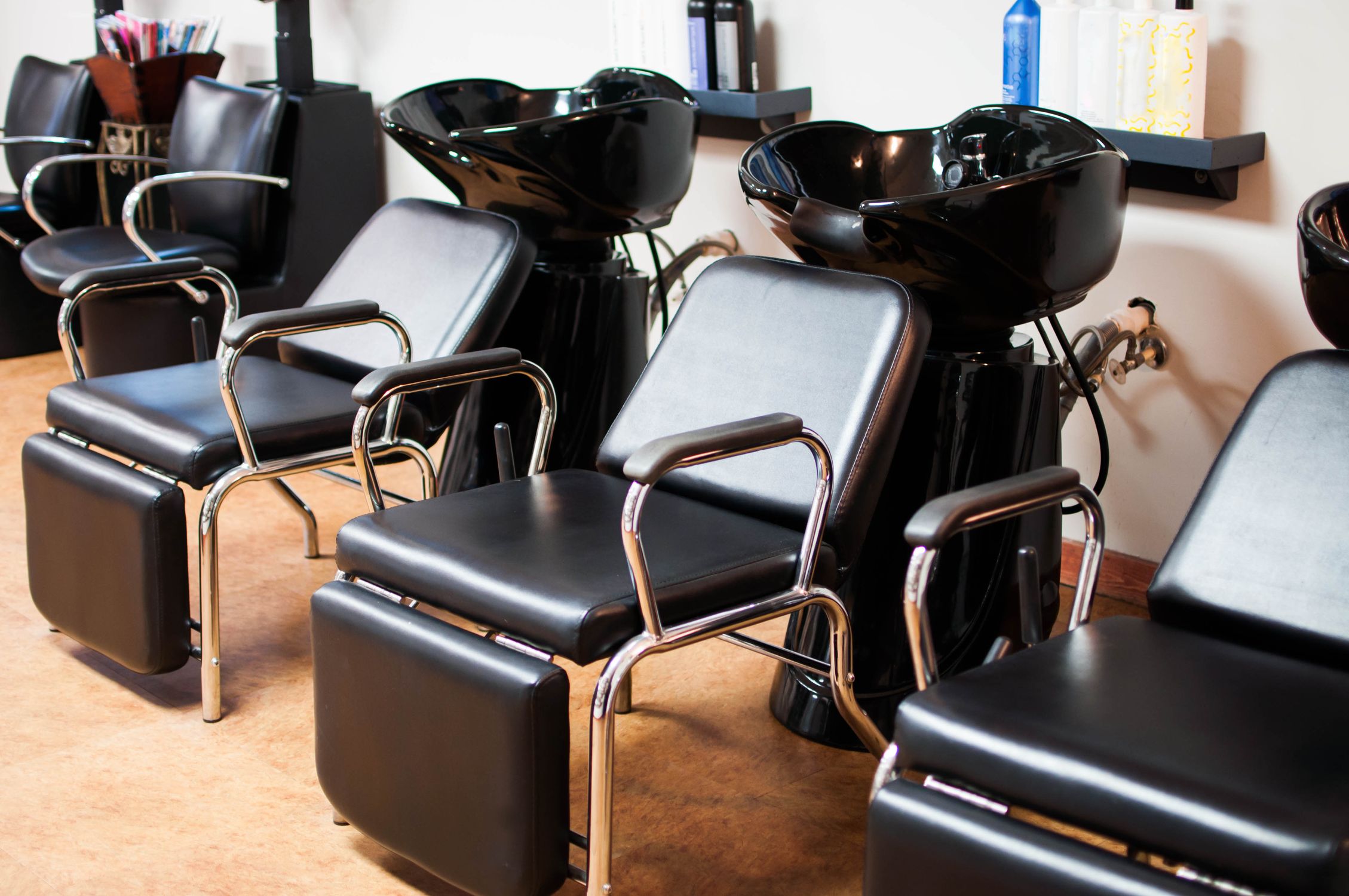 Guide Complet sur la Location de Fauteuil en Salon de Coiffure